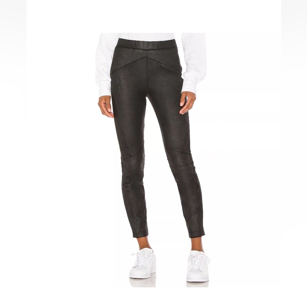 Free People Women’s Black Faux Leather Leggings Elastic waist PantsSz M NWT